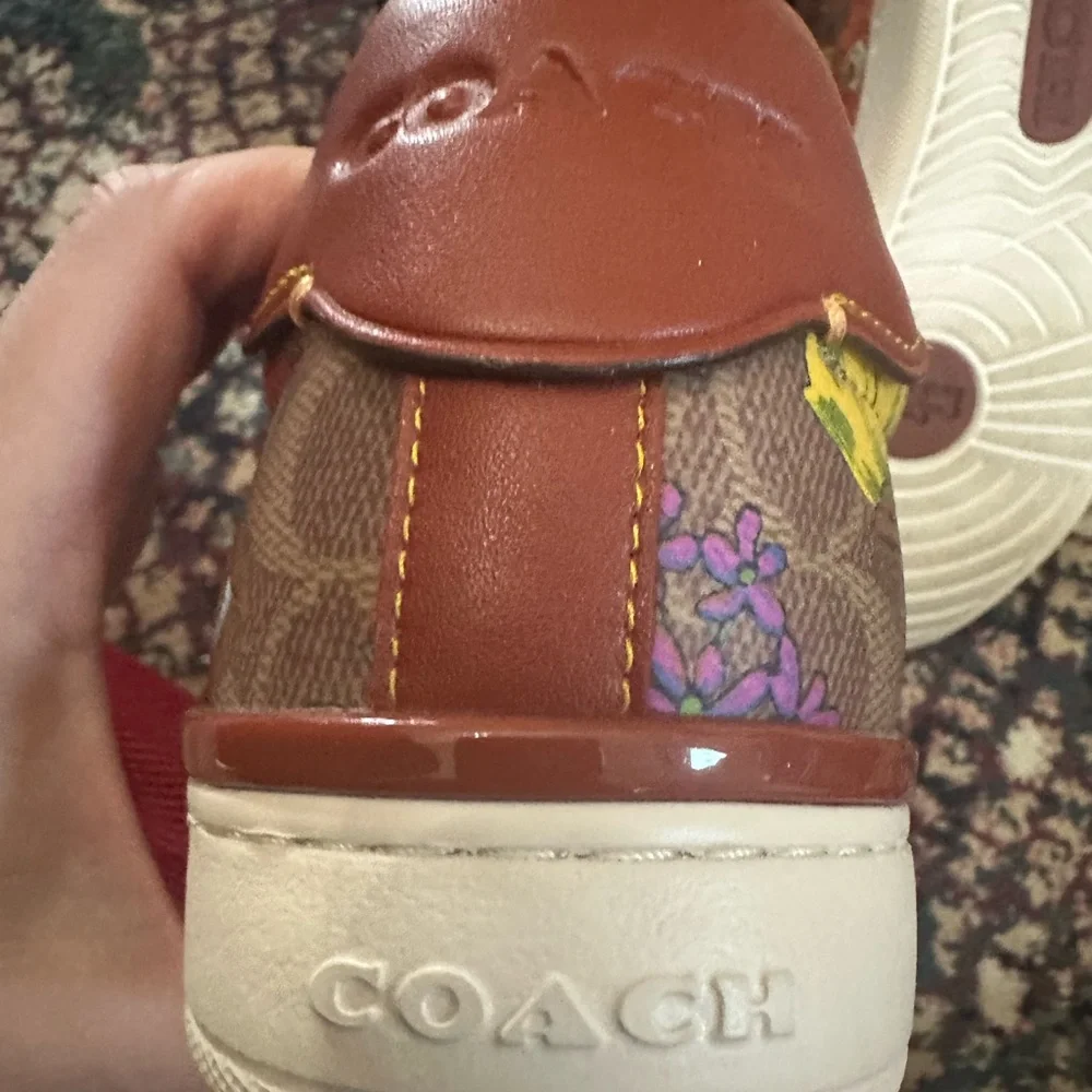Coach women’s 9.5 B lowline Coated Canva Tan/Rust shoes sneakers floral with box - Picture 12 of 15